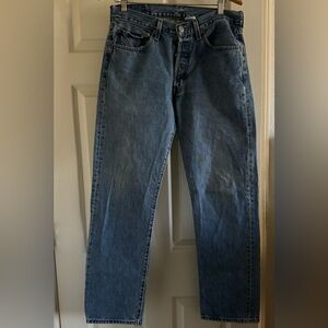 Levi Strauss & CO. 501 size W 32 X L 32 a little worm on the bottom
